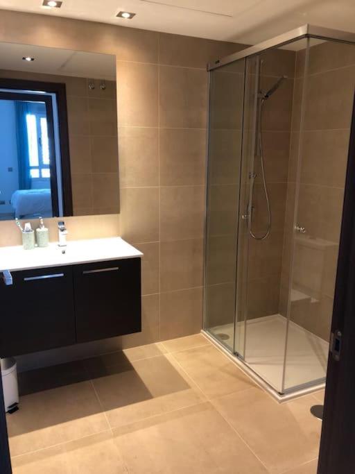 Appartement Modern Penthouse With A Large Roof Terrace Close To The